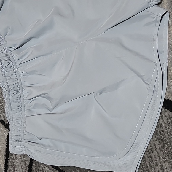 NIKE DRI-FIT SWOOSH LOGO LINED MESH ATHLETIC SHORTS - Picture 2 of 11